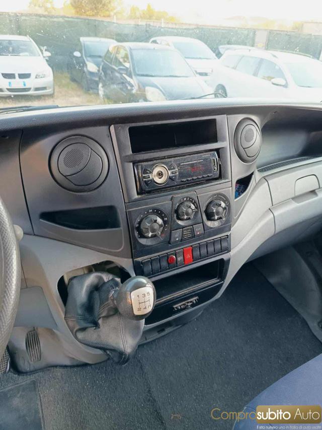 IVECO Daily usata 12