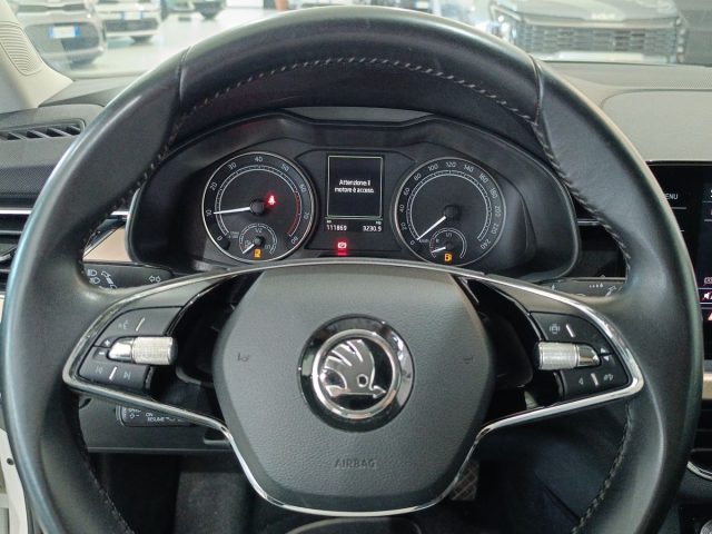 SKODA Kamiq usata, con Sedile posteriore sdoppiato