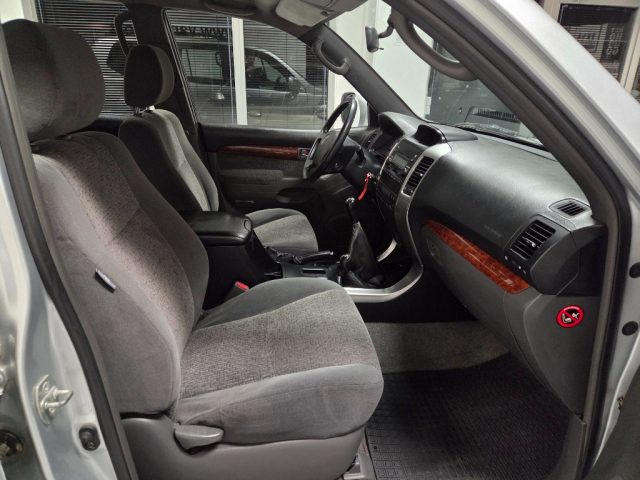 TOYOTA Land Cruiser usata, con Servosterzo