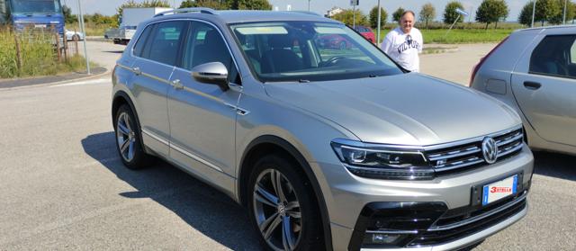 VOLKSWAGEN Tiguan usata, con Autoradio