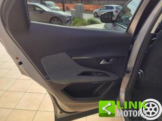PEUGEOT 3008 usata, con Sistema di navigazione