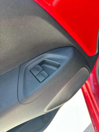 TOYOTA Aygo usata, con USB