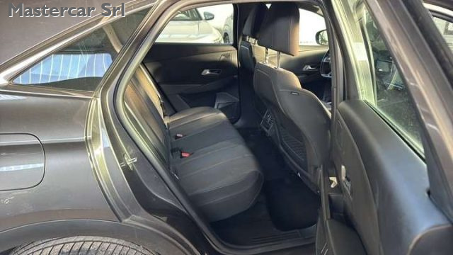 DS AUTOMOBILES DS 7 usata, con Sedile posteriore sdoppiato