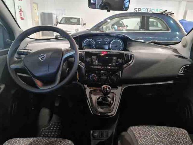 LANCIA Ypsilon usata, con Volante in pelle
