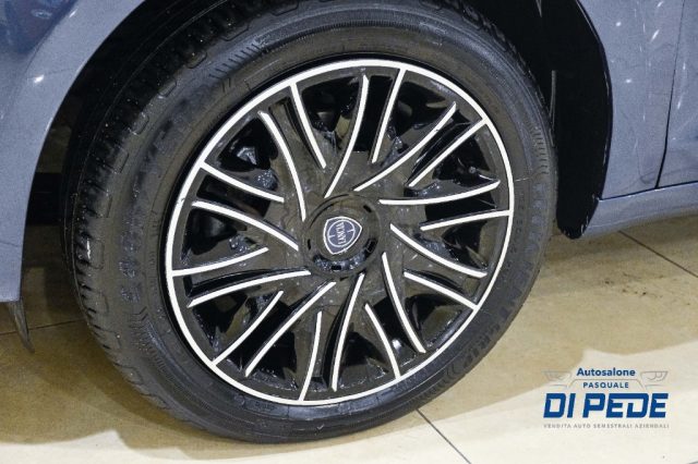 LANCIA Ypsilon usata, con Servosterzo