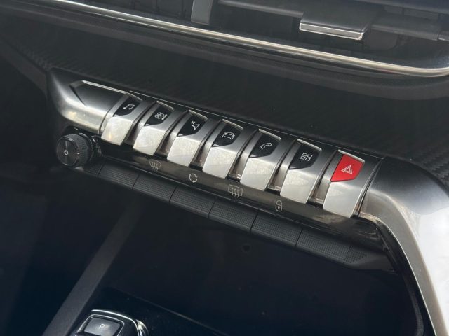PEUGEOT 3008 usata, con Servosterzo