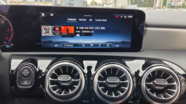 MERCEDES-BENZ A 180 usata, con Autoradio digitale