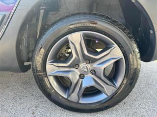 DACIA Sandero usata, con Volante in pelle