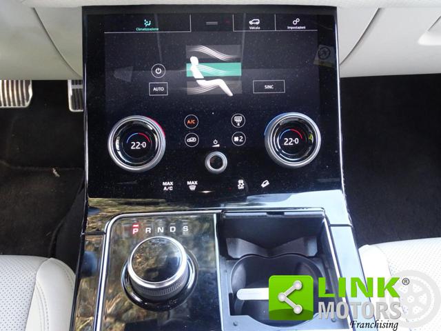 LAND ROVER Range Rover Velar usata, con Park Distance Control