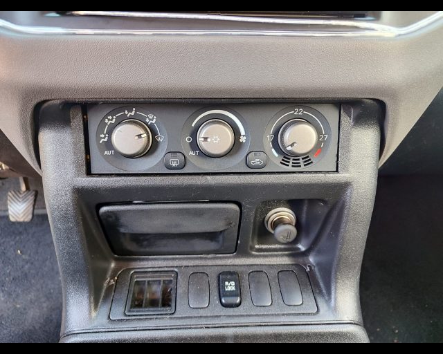 MITSUBISHI Pajero usata 18