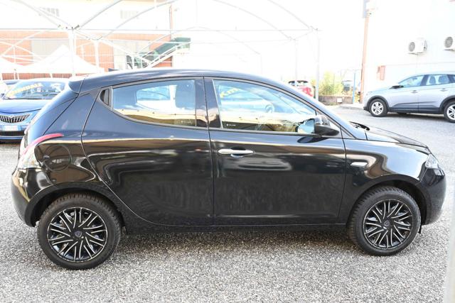 LANCIA Ypsilon usata, con Airbag Passeggero