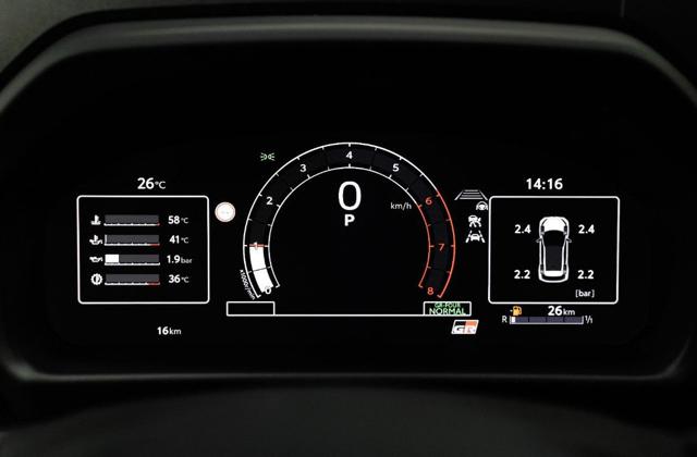 TOYOTA Yaris usata, con ESP