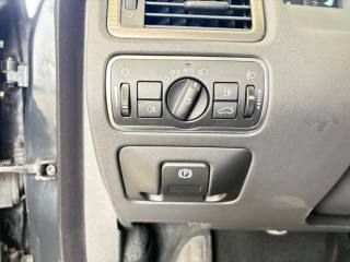 VOLVO V70 usata, con Regolazione elettrica del sedile posteriore