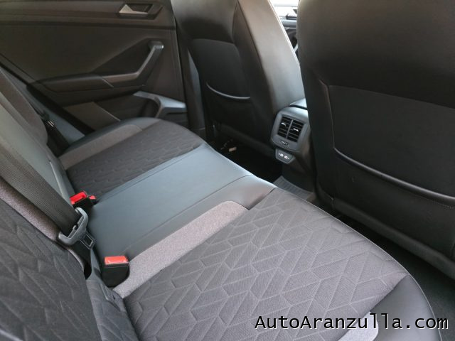 VOLKSWAGEN T-Roc usata, con Servosterzo