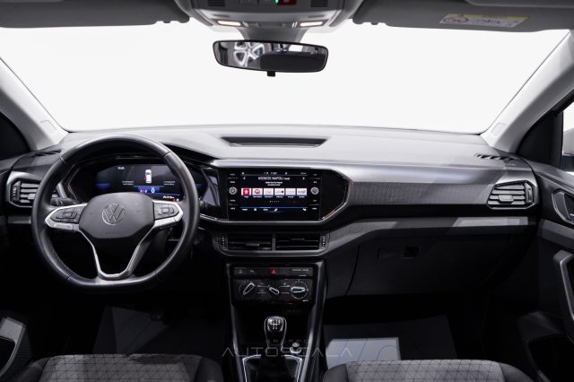 VOLKSWAGEN T-Cross usata, con Autoradio digitale