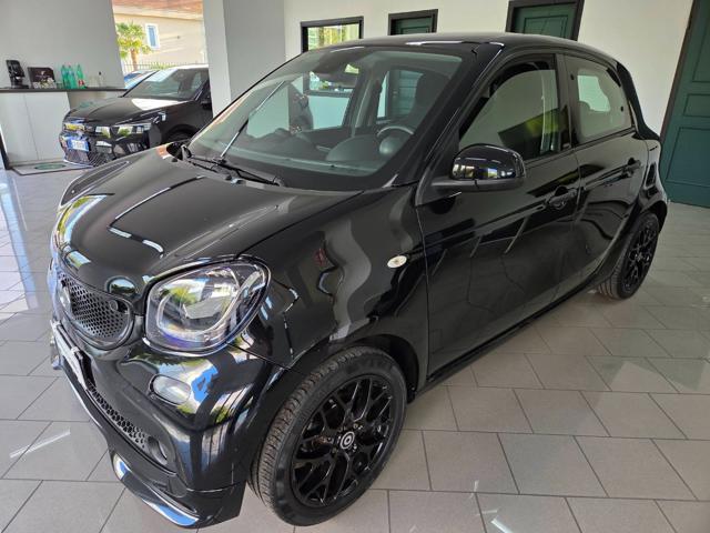 SMART ForFour usata, con Controllo trazione