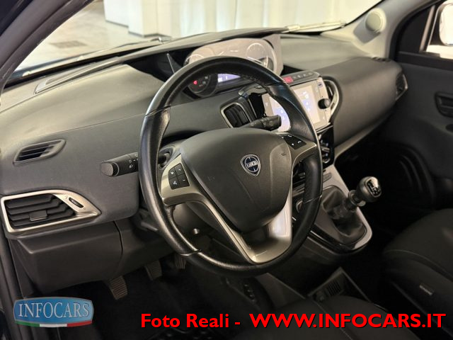 LANCIA Ypsilon usata, con Controllo trazione