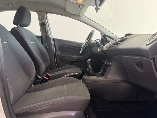 FORD Fiesta usata 2