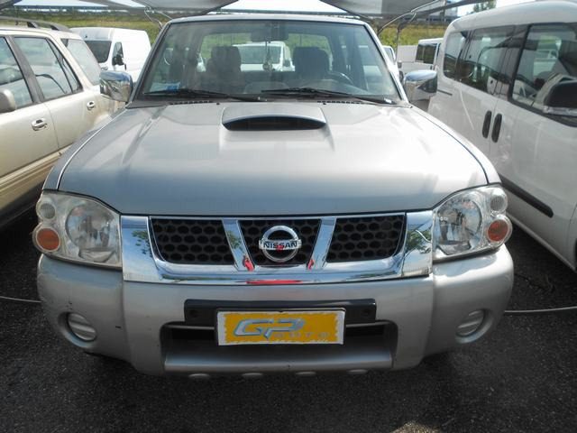 NISSAN Navara usata, con Airbag
