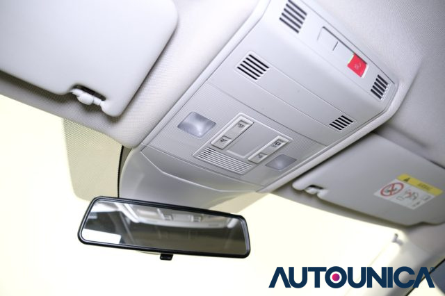 VOLKSWAGEN T-Cross usata, con Airbag testa
