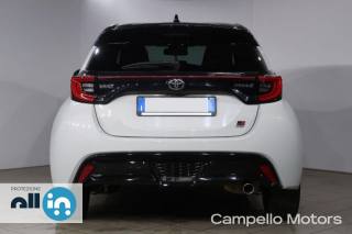 TOYOTA Yaris usata 3