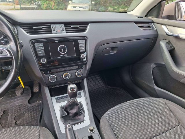 SKODA Octavia usata, con Fendinebbia