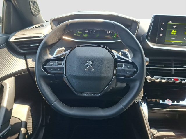 PEUGEOT 2008 usata 11