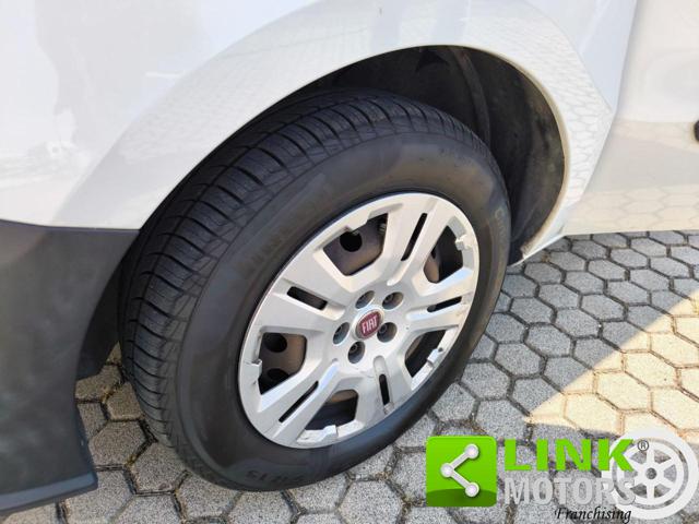 FIAT Doblo usata 16