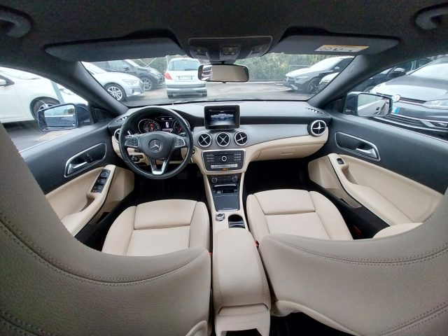MERCEDES-BENZ CLA 180 usata, con Interni in pelle