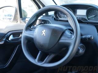 PEUGEOT 208 usata, con Specchietti laterali elettrici