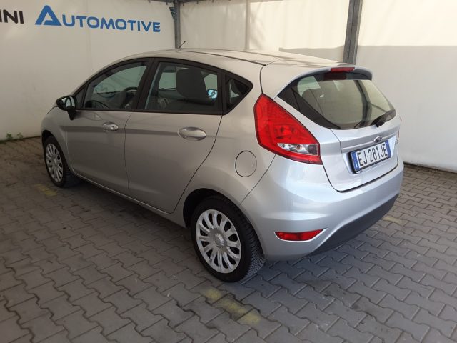 FORD Fiesta usata, con ESP