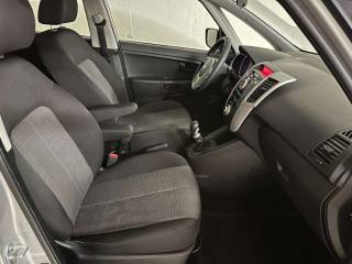 KIA Venga usata, con Airbag laterali