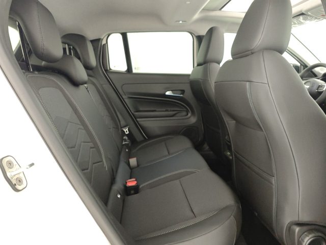 JEEP Avenger usata, con Fari LED