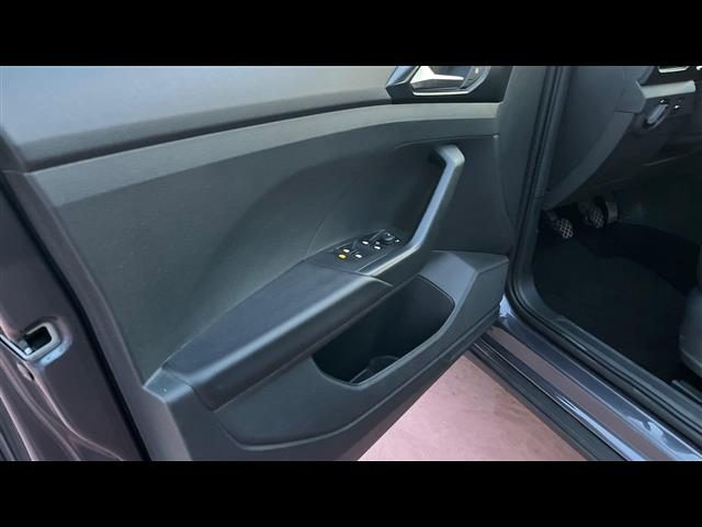 VOLKSWAGEN T-Cross usata, con Bracciolo