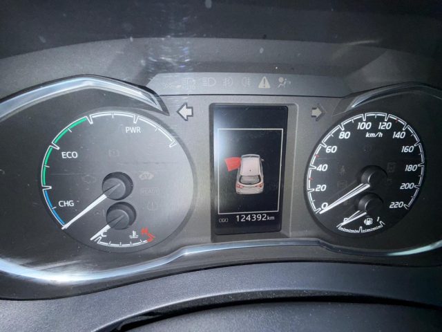 TOYOTA Yaris usata, con ESP