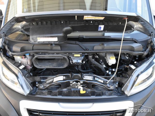PEUGEOT Boxer usata, con Ruotino