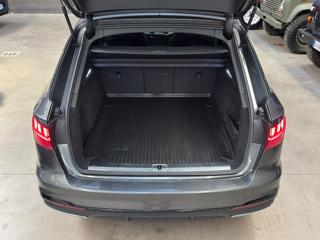 AUDI A4 usata, con Portellone posteriore elettrico