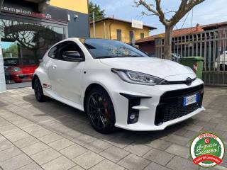 TOYOTA Yaris usata, con Airbag laterali