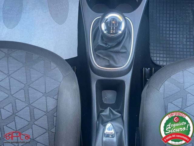 OPEL Corsa usata, con Volante in pelle