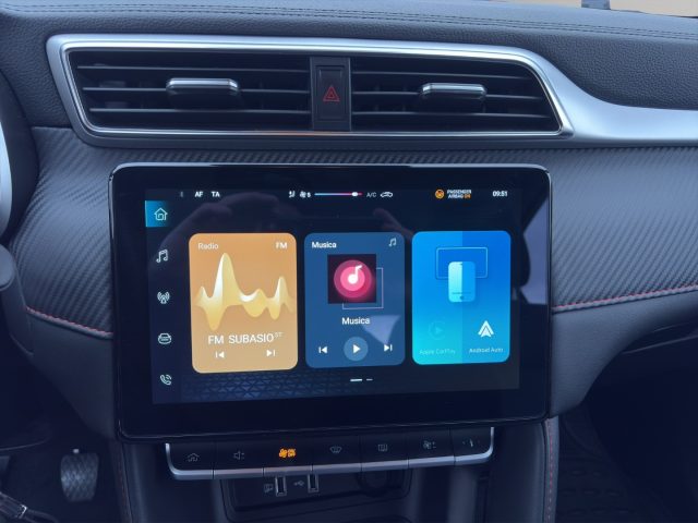 MG ZS usata, con Fendinebbia