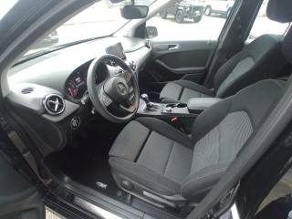 MERCEDES-BENZ B 180 usata, con Alzacristalli elettrici