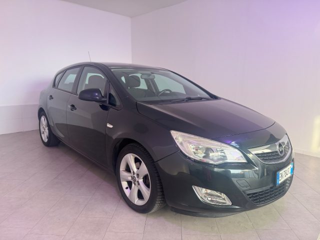 OPEL Astra usata 1