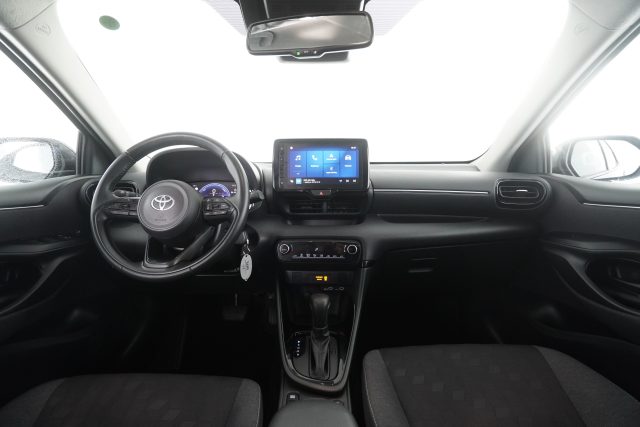 TOYOTA Yaris usata 4