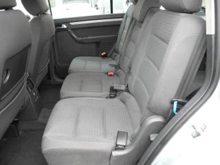 VOLKSWAGEN Touran usata, con Fendinebbia