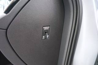 VOLKSWAGEN Passat Variant usata, con Airbag testa
