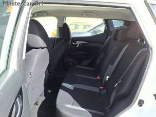 NISSAN Qashqai usata, con Autoradio