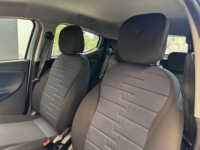 LANCIA Ypsilon usata 23