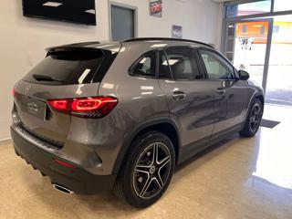 MERCEDES-BENZ GLA 200 usata, con Alzacristalli elettrici