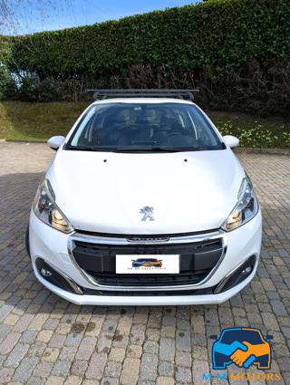 PEUGEOT 208 usata, con Airbag