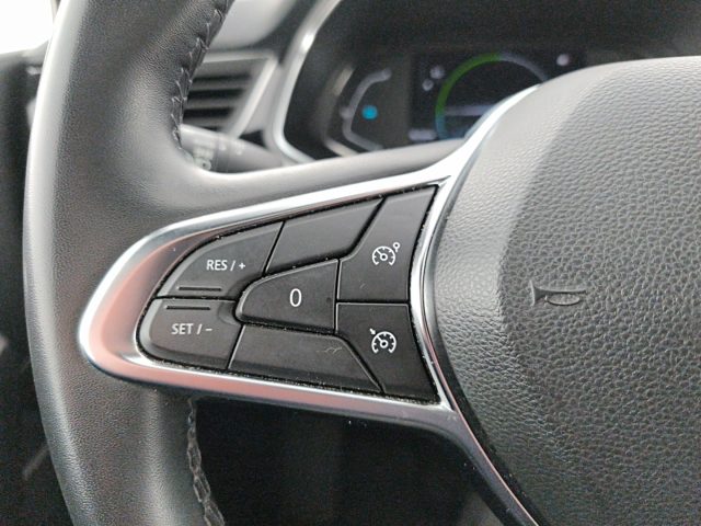 RENAULT Captur usata, con Fari LED